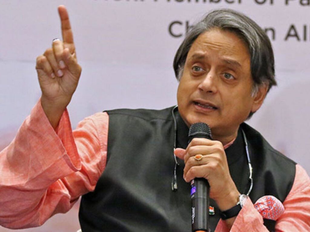 "Budget, Not Bydget": Union Minister Calls Out Shashi Tharoor Over Typos