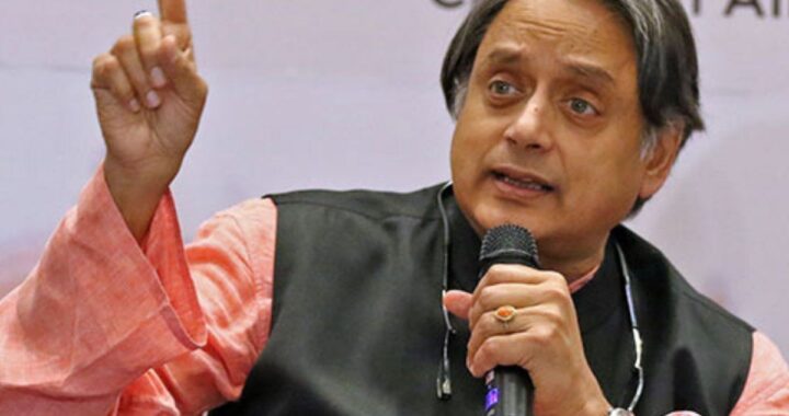 "Budget, Not Bydget": Union Minister Calls Out Shashi Tharoor Over Typos