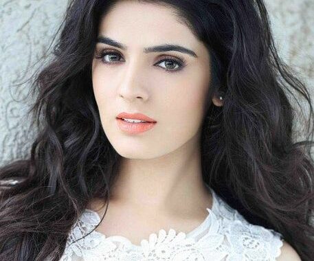 Sidhika Sharma Indian actress Wiki ,Bio, Profile, Unknown Facts and Family Details revealed