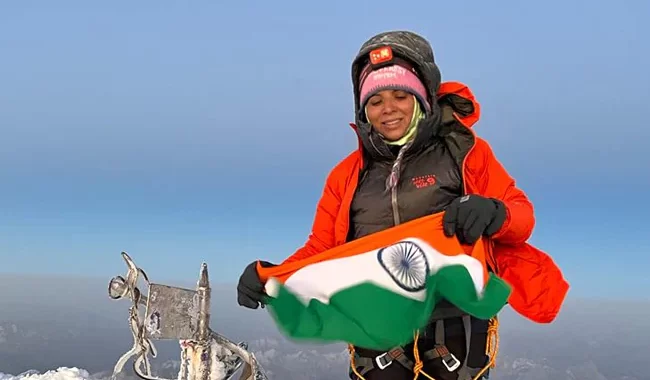 Indian Mountaineers Hoist National Flag On Europe's Highest Peak On I-Day