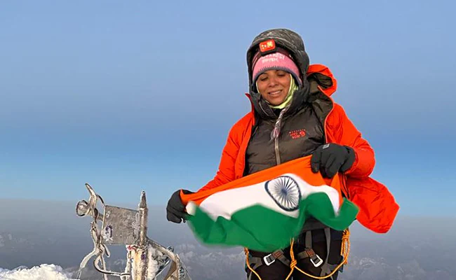 Indian Mountaineers Hoist National Flag On Europe's Highest Peak On I-Day