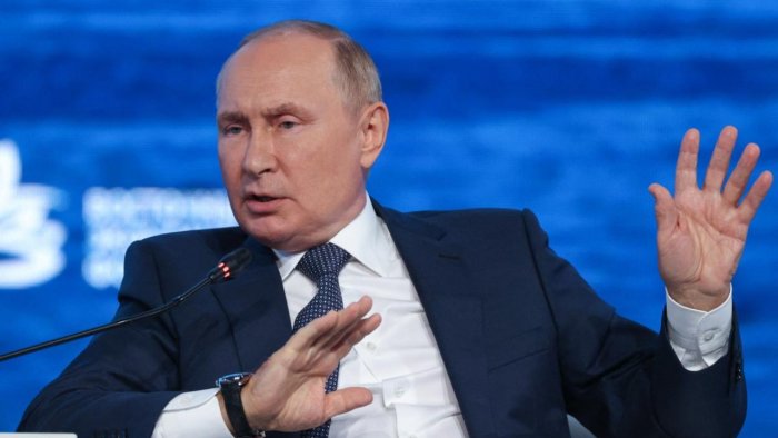 Putin warns 'no gas, no oil' to countries that cap prices